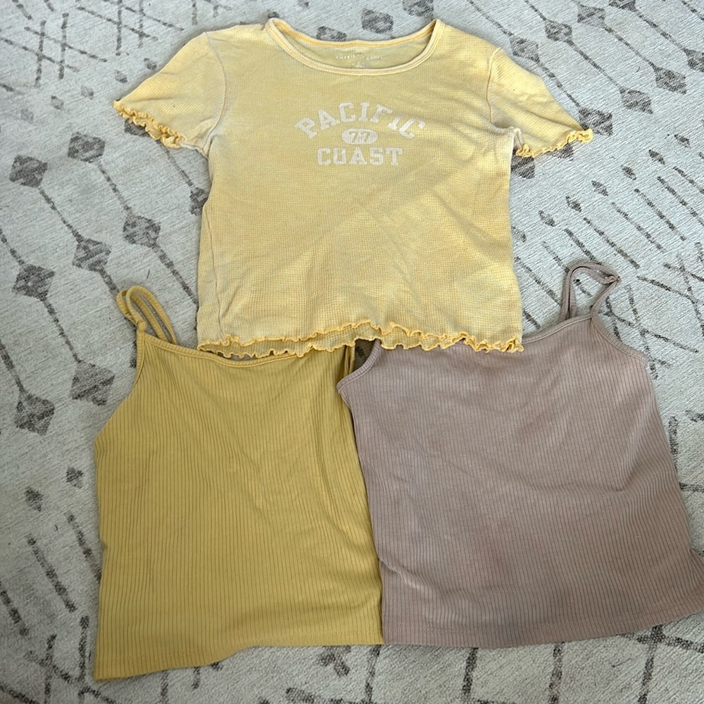 American eagle tops